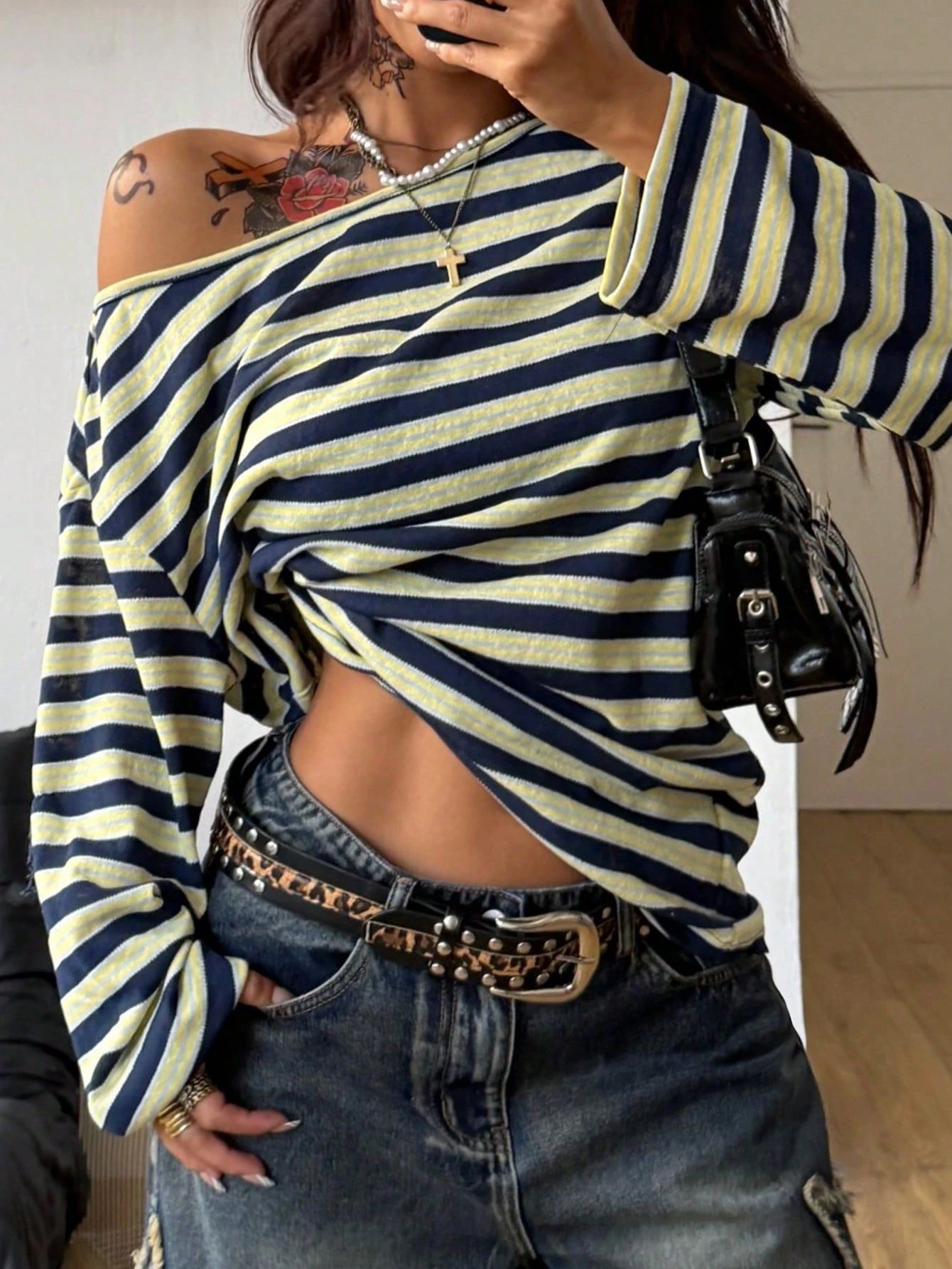 Oversized gestreepte blauwe of - Blouse Off Shoulder recensie en prijs
