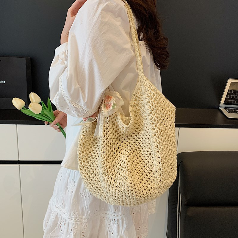 Zomerse kant-en-klare tas met  - Crochet Bag Raffia recensie en prijs
