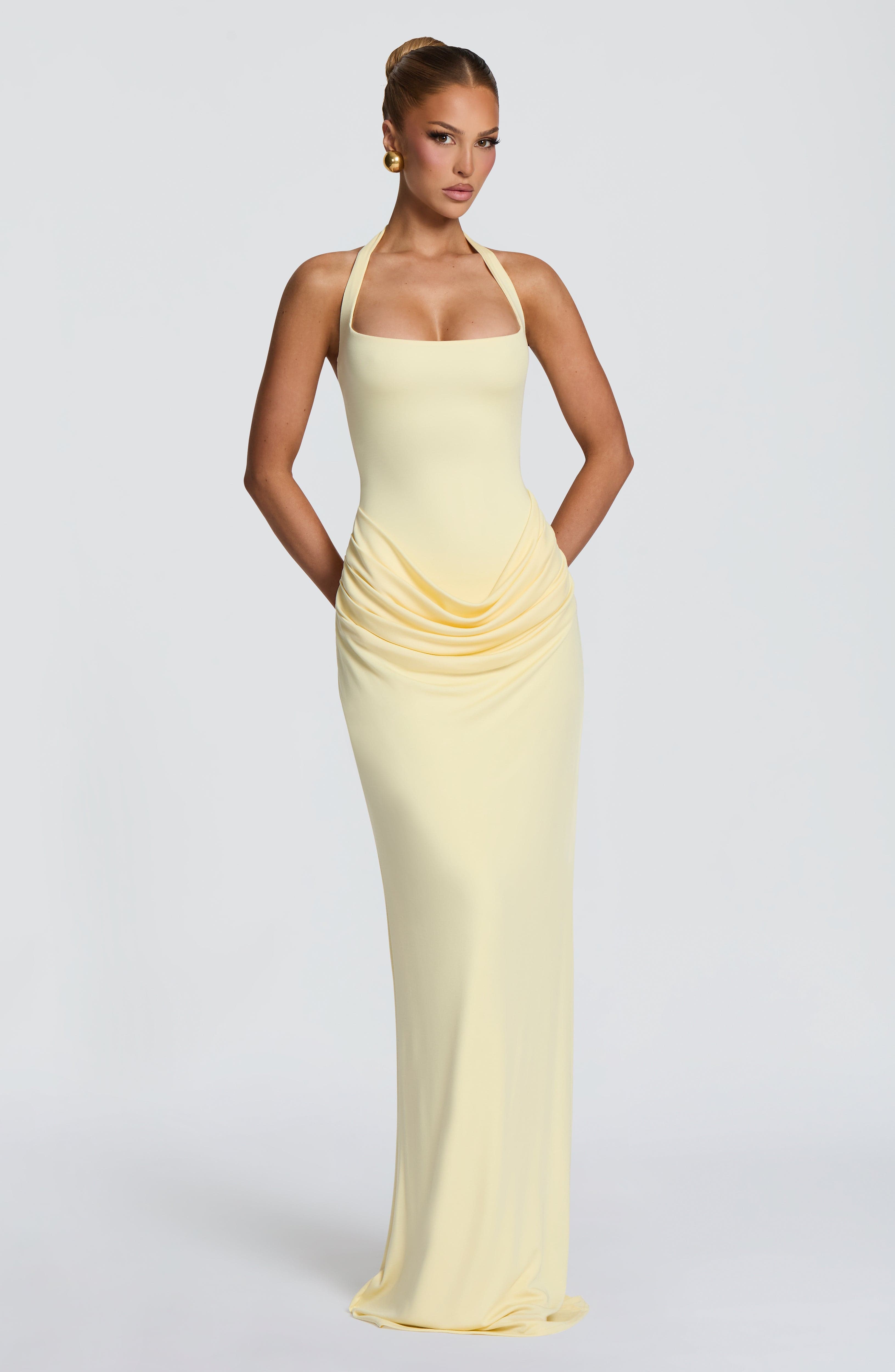 Halterjurk met vierkante hals, - Maxi Dress Halter recensie en prijs